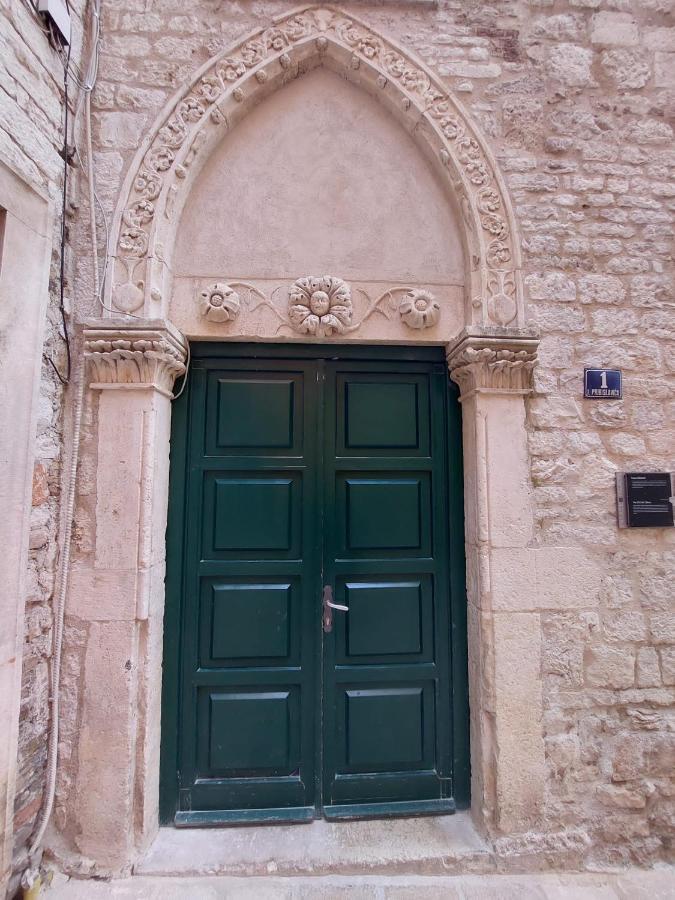 Central Palace Apartment Šibenik Eksteriør bilde