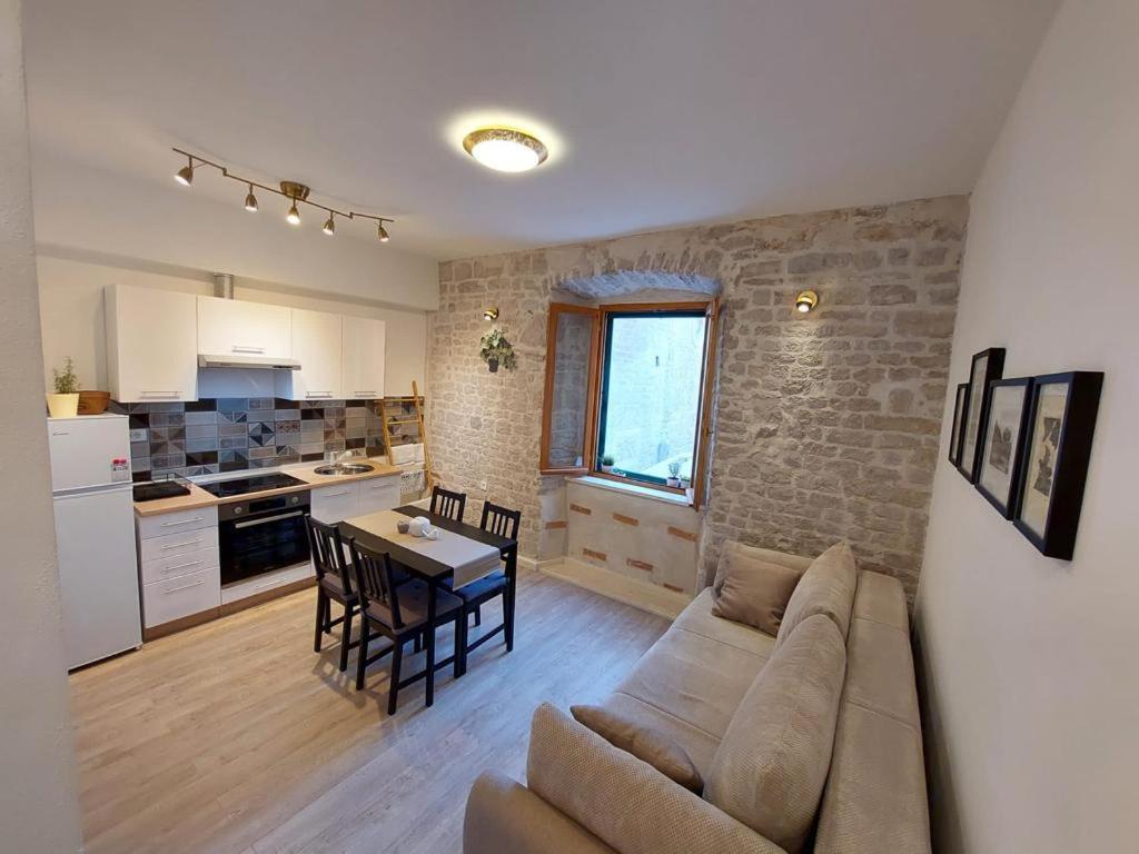 Central Palace Apartment Šibenik Eksteriør bilde